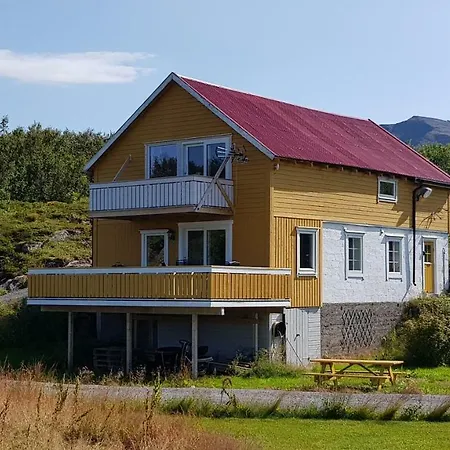 Farmer Apartment Laukvik Exterior foto